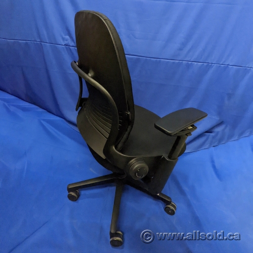 Black Steelcase Leap Plus Ergonomic Office Task Chair Allsold.ca