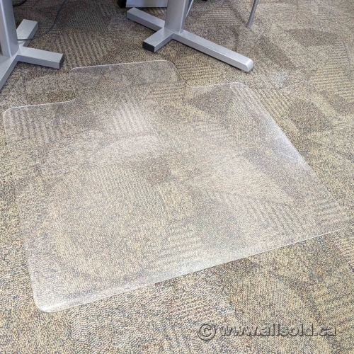 48 x 48 Polycarbonate Chair Mat with Lip for Hardwood Floors Allsold.ca Buy & Sell Used