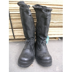 Terra Winter Boots Size 13 Non-Metalic Toe Protection Terra Winter Boots Size 13 Non-Metalic Toe Protection