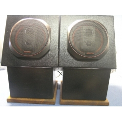 Pair of Audiovox 6" Speakers