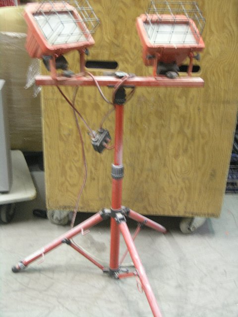 Commercial electric halogen work light deals