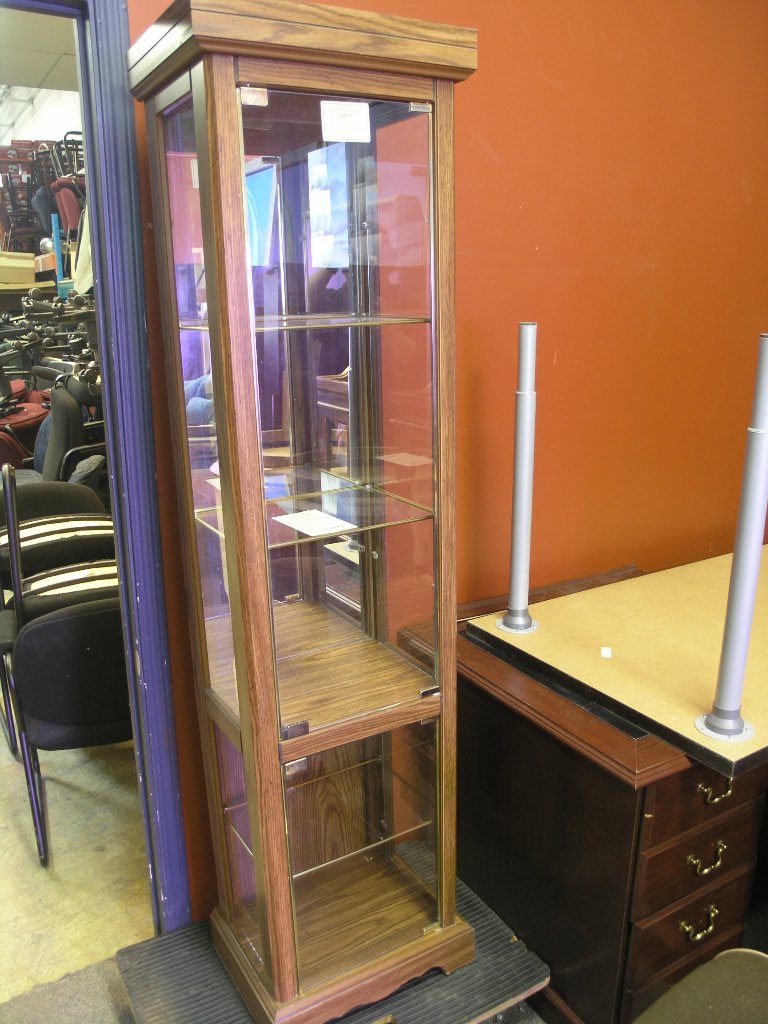 Ashley Glass Curio Cabinet With Lighting Allsold Ca Buy Sell