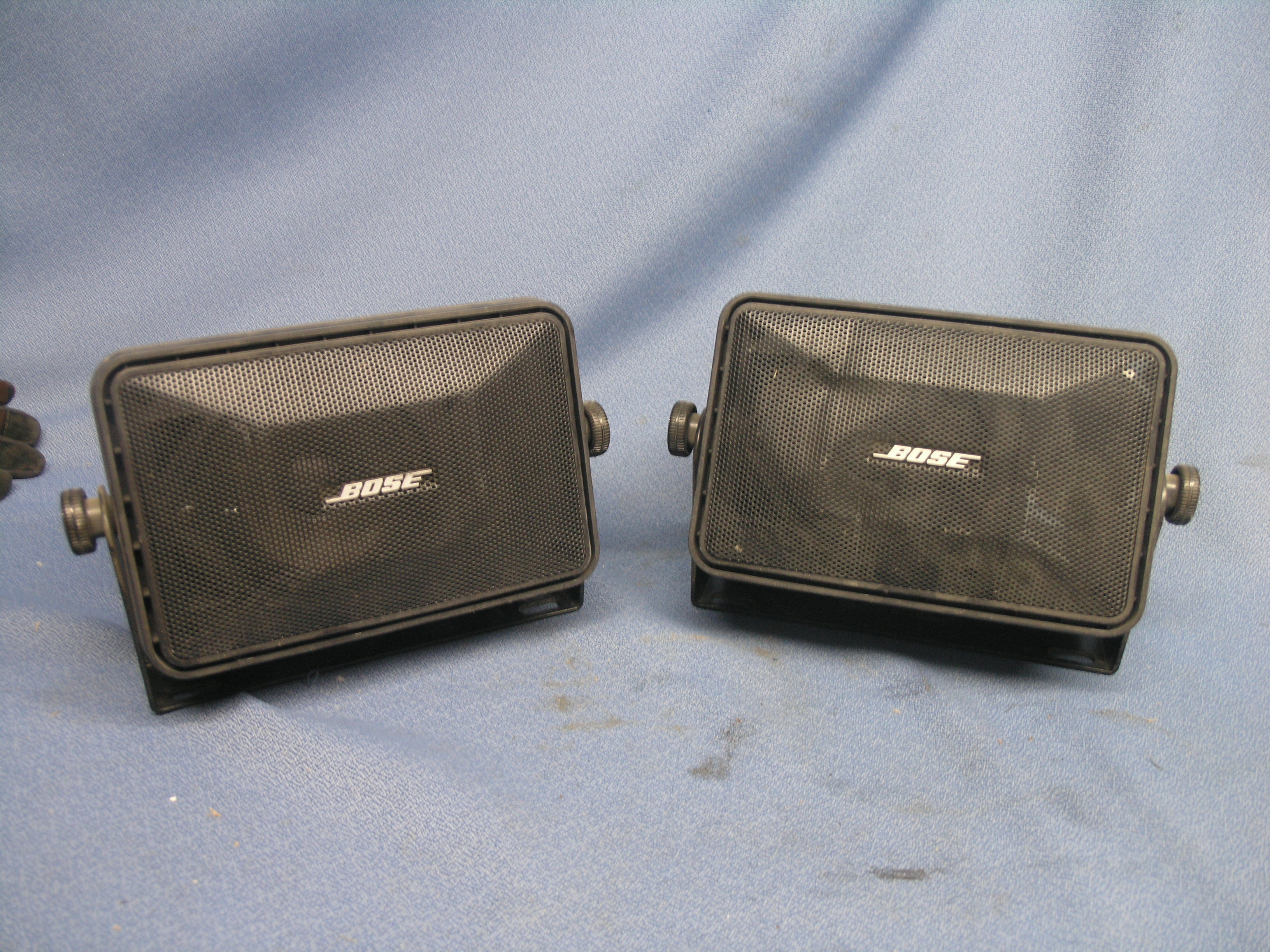 Bose model 121 hotsell mobile monitor speakers