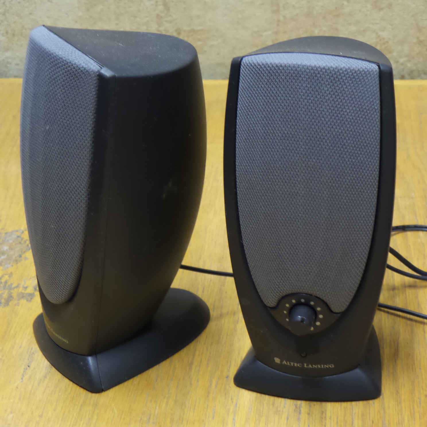 Altec Lansing ADA215 Multimedia Ordinateur Speakers-Brand New & Sealed 