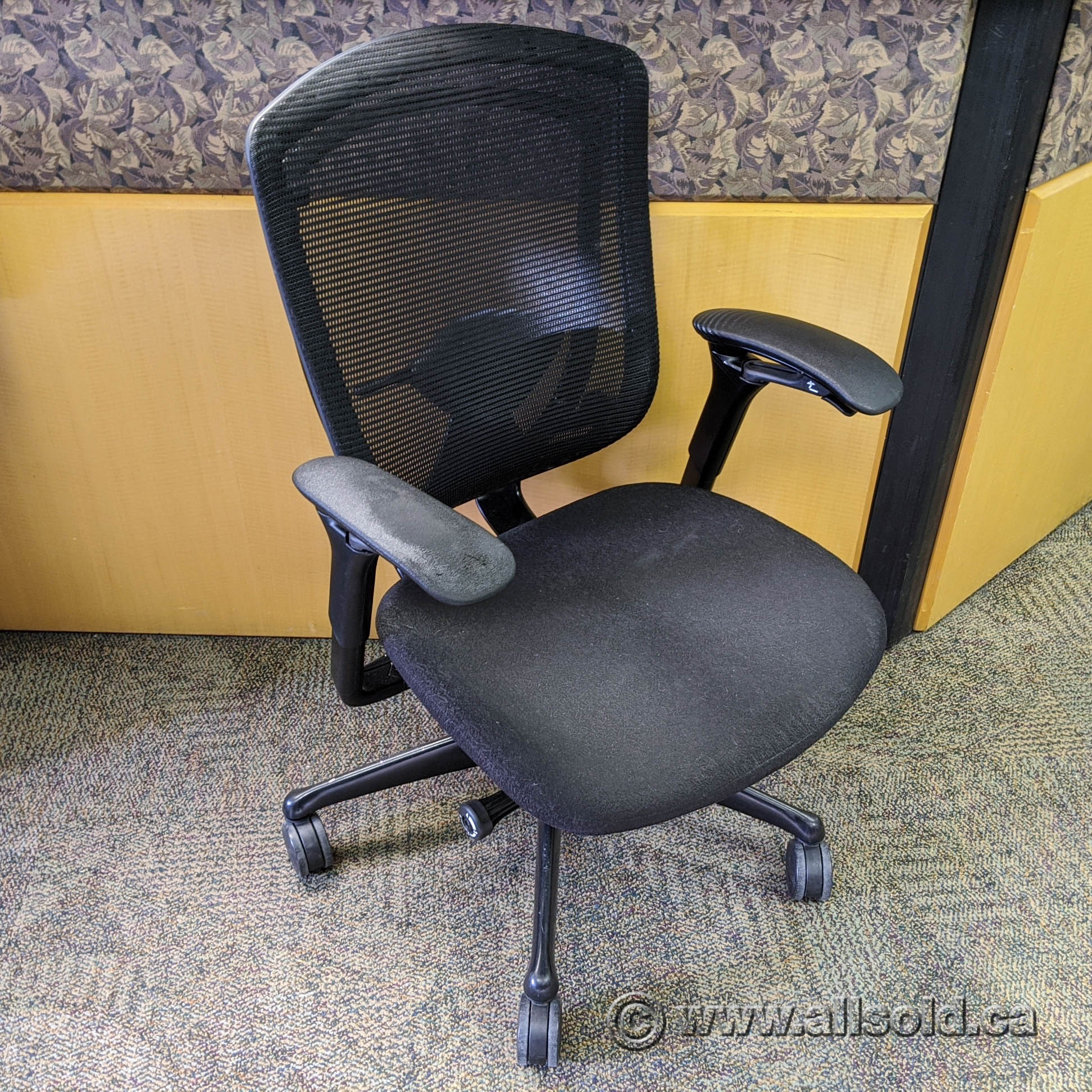 Teknion Black Fabric Contessa Adjustable Mesh Back Chair Allsold Ca Buy Sell Used Office Furniture Calgary
