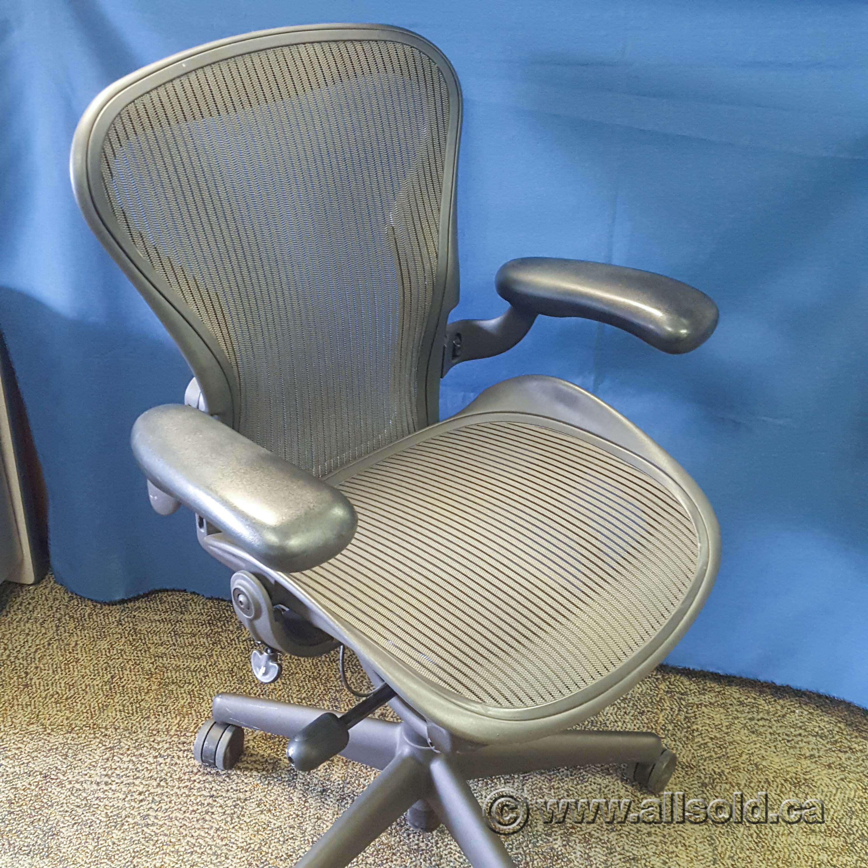 Aeron blue best sale