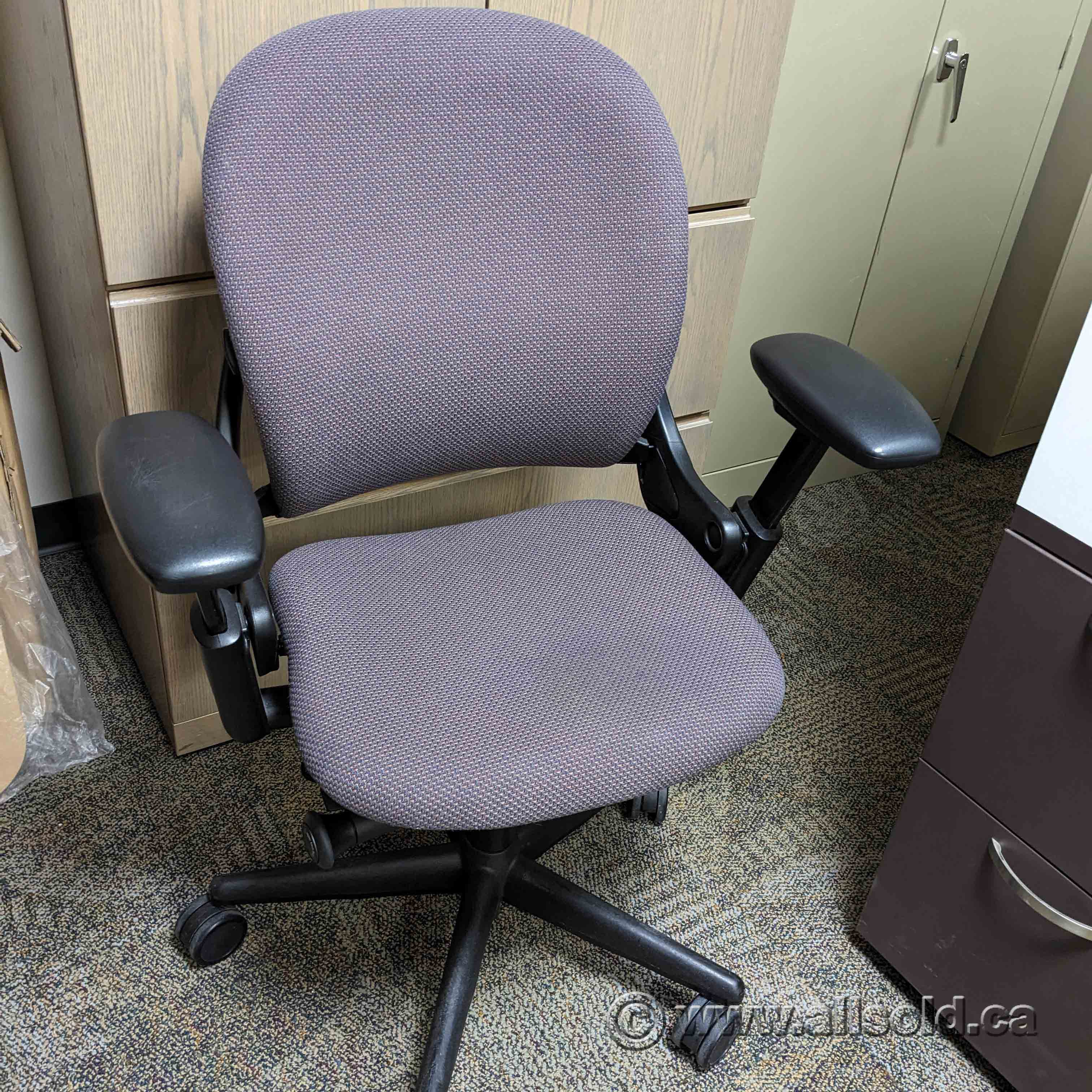 Steelcase leap deals v1 for sale