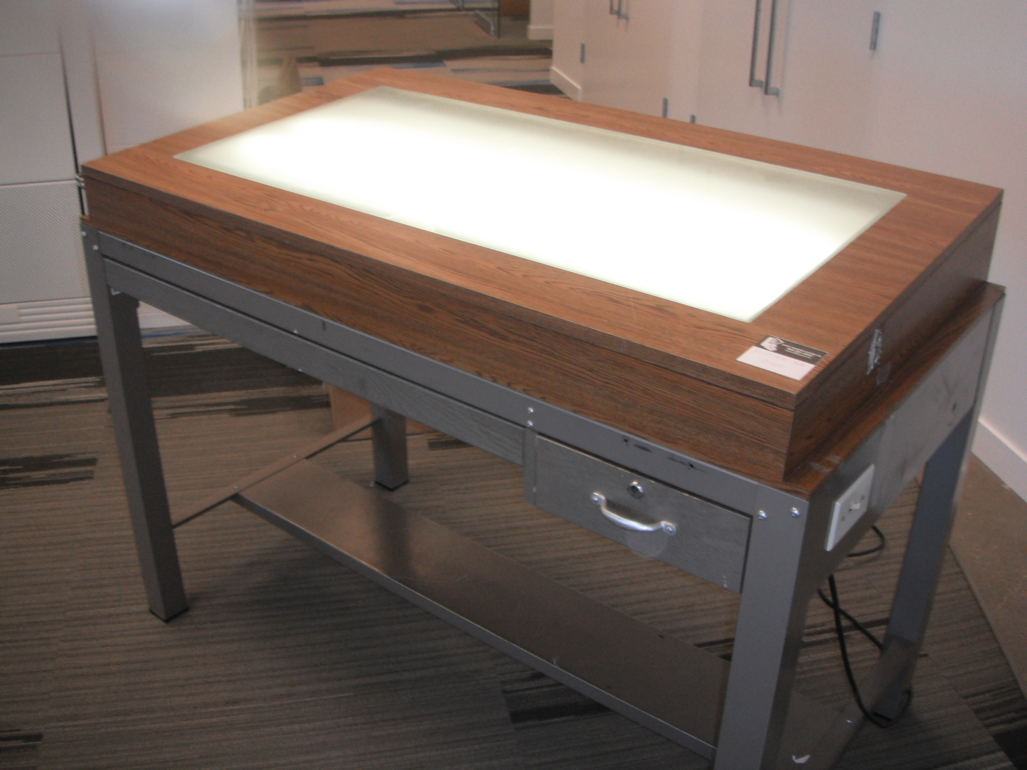 Plan Light Table, Tracing Table Desk -  - Buy & Sell Used Office  Furniture Calgary