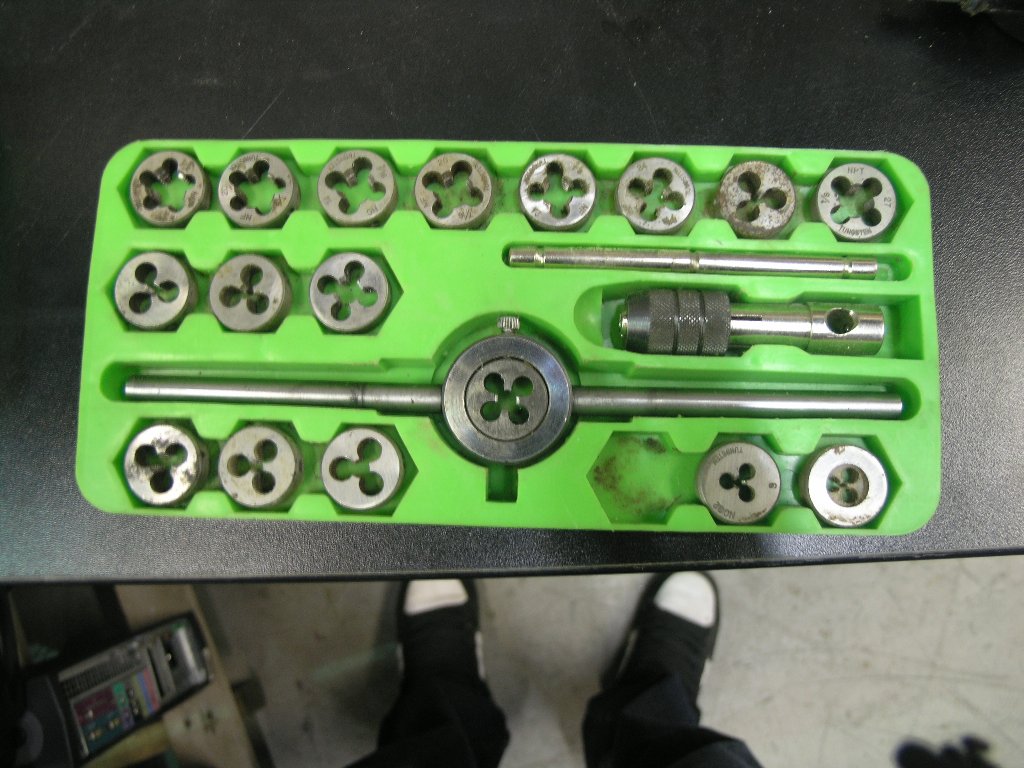 Forester Screw Plates (Tap and Die Set) Allsold.ca Buy & Sell Used