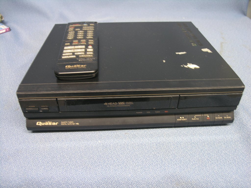 Quasar 4 Head VHS VCR Player Allsold.ca Buy & Sell Used Office