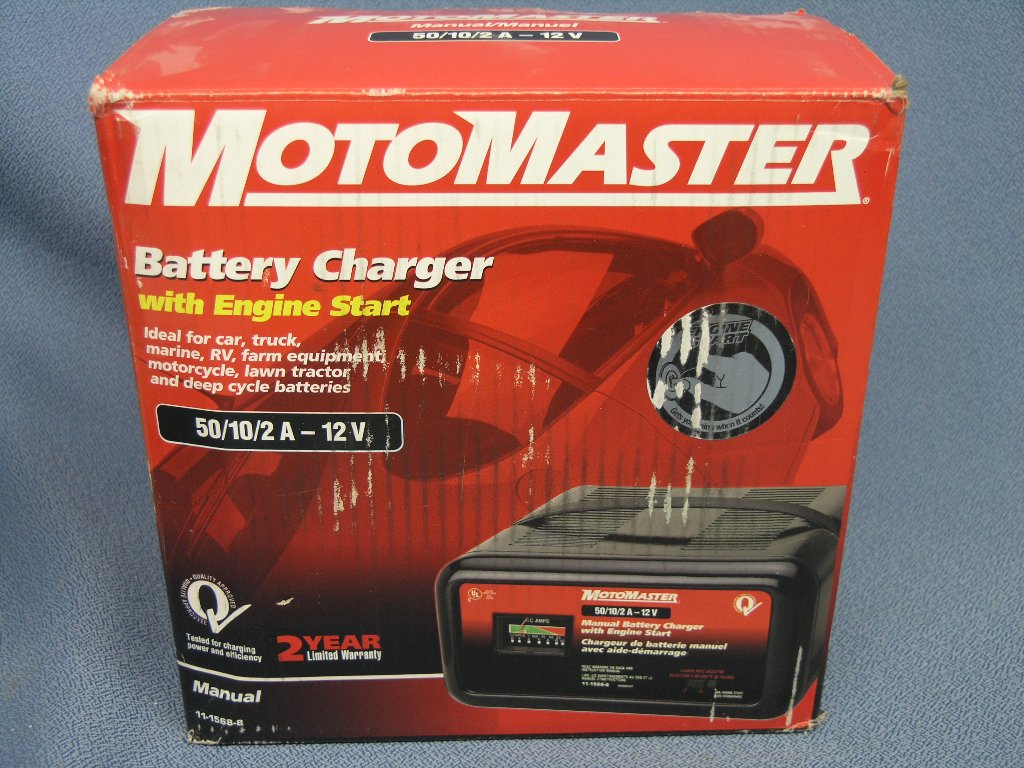 MotoMaster Battery Charger w Engine Start 1115588 Allsold.ca Buy & Sell Used Office