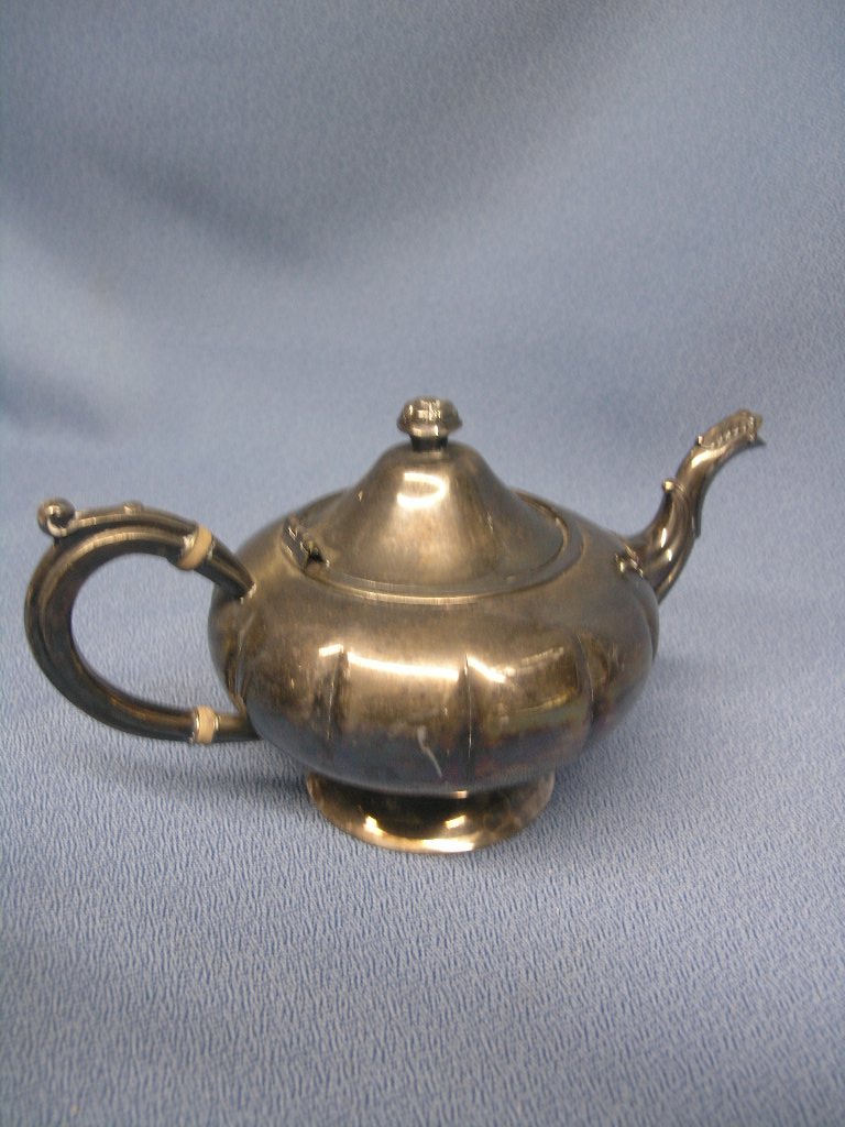 Marlboro Plate EP Copper Canada Teapot Silver Allsold.ca Buy & Sell