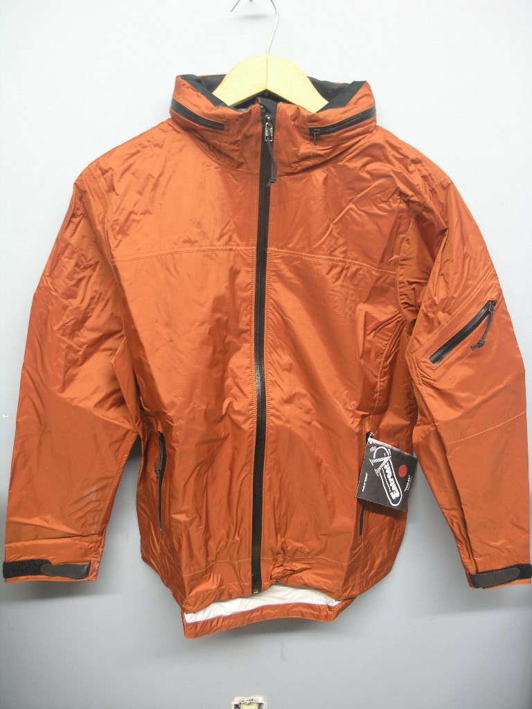 EntrantV Toray Weatherproof Jacket Rust Checkered Large w Hood