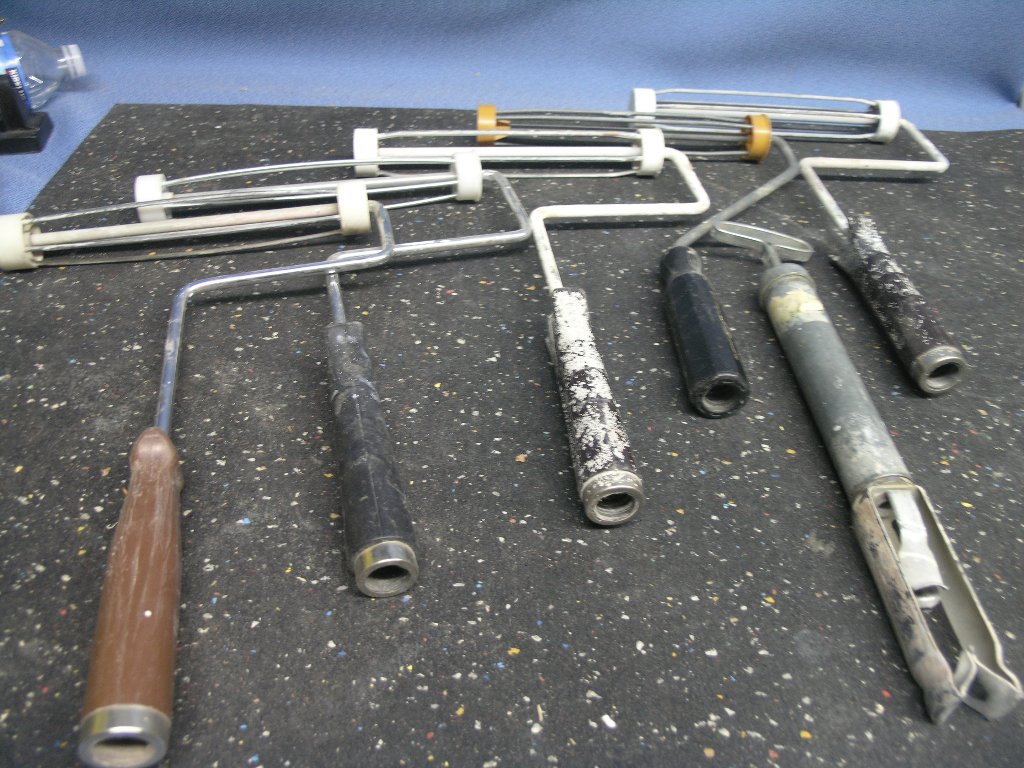Lot of Five Paint Rollers and a Brush Spinner Allsold.ca Buy & Sell