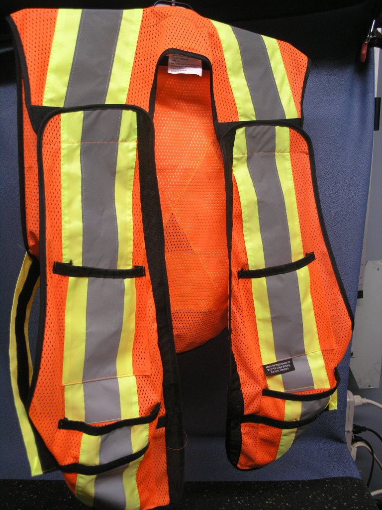 Excalibur ETV1001 Orange Mesh Reflective Safety Vest w Pockets Allsold.ca Buy & Sell Used