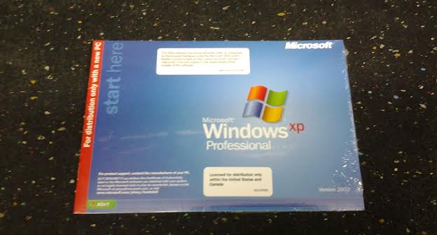 Microsoft Windows XP Professional OEM - Version Boîte Scellée (Neuf)
