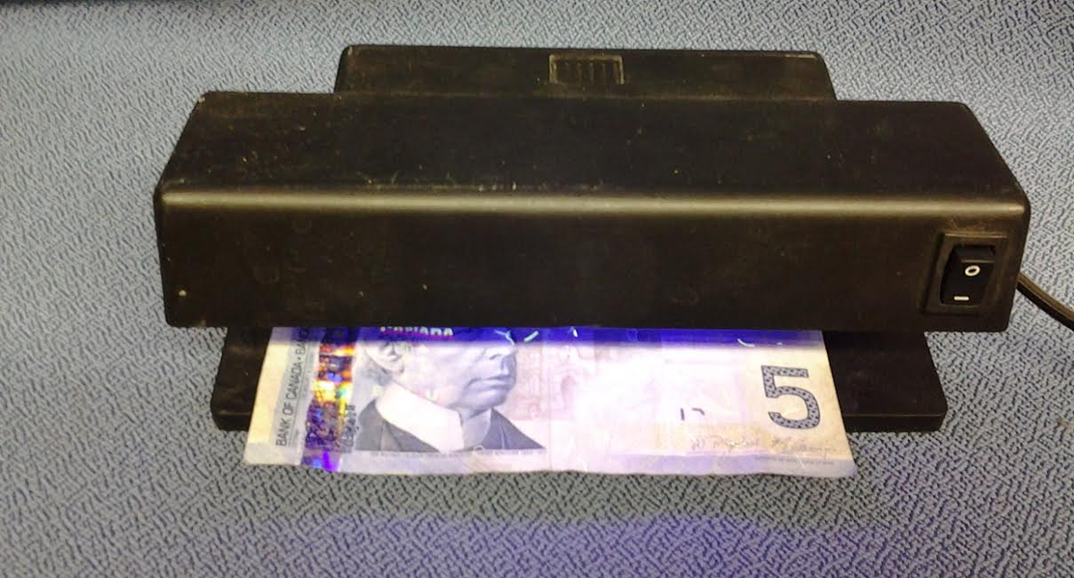 Electronic MD188ETL Counterfeit Cash Money Detector Allsold.ca Buy