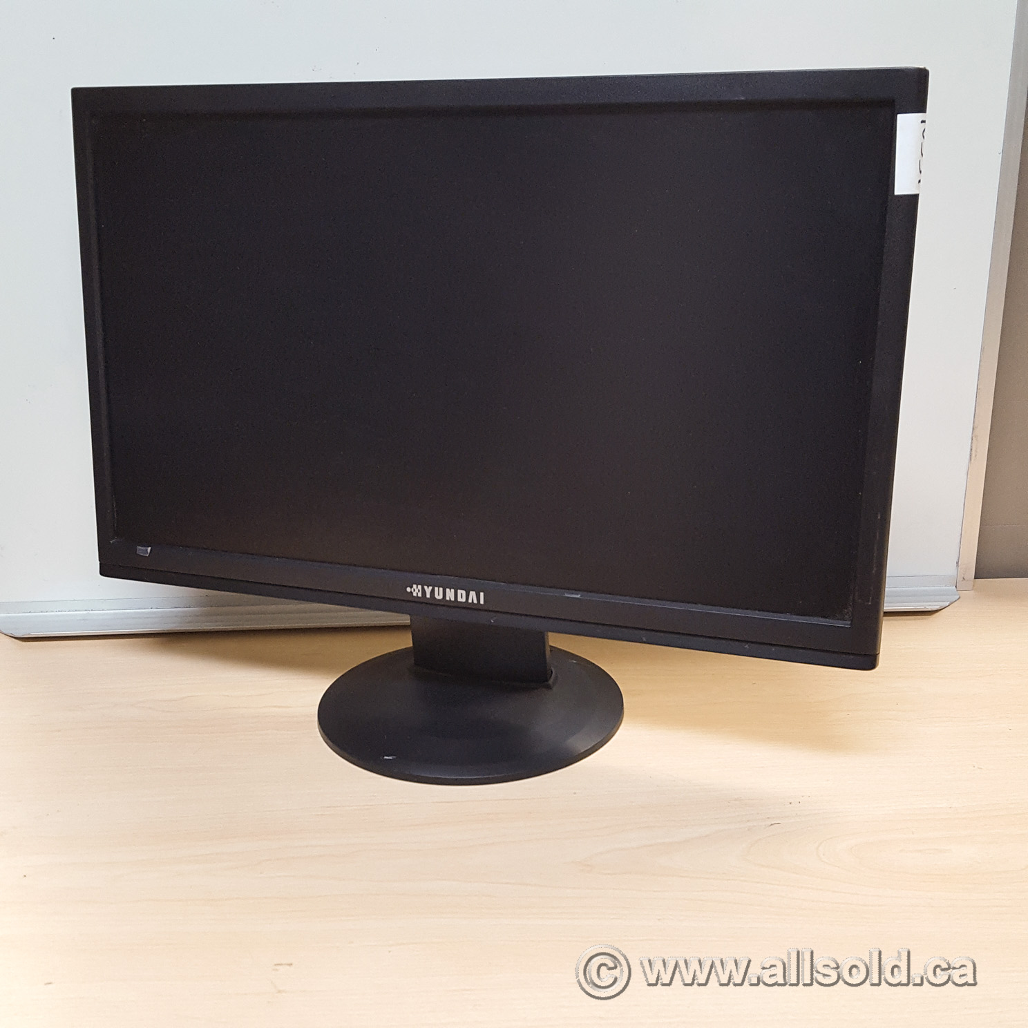Hyundai X226W 22" LCD Widescreen monitor Allsold.ca Buy & Sell Used