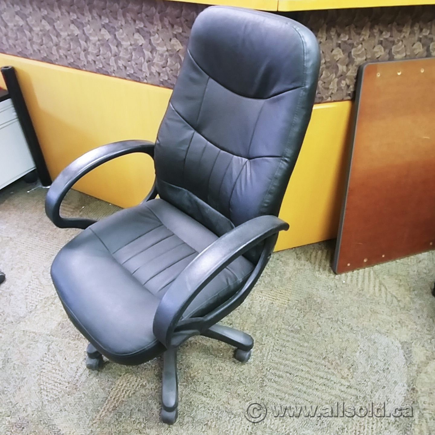 Black Adjustable Office Task Chair with Fixed Arms Allsold.ca Buy
