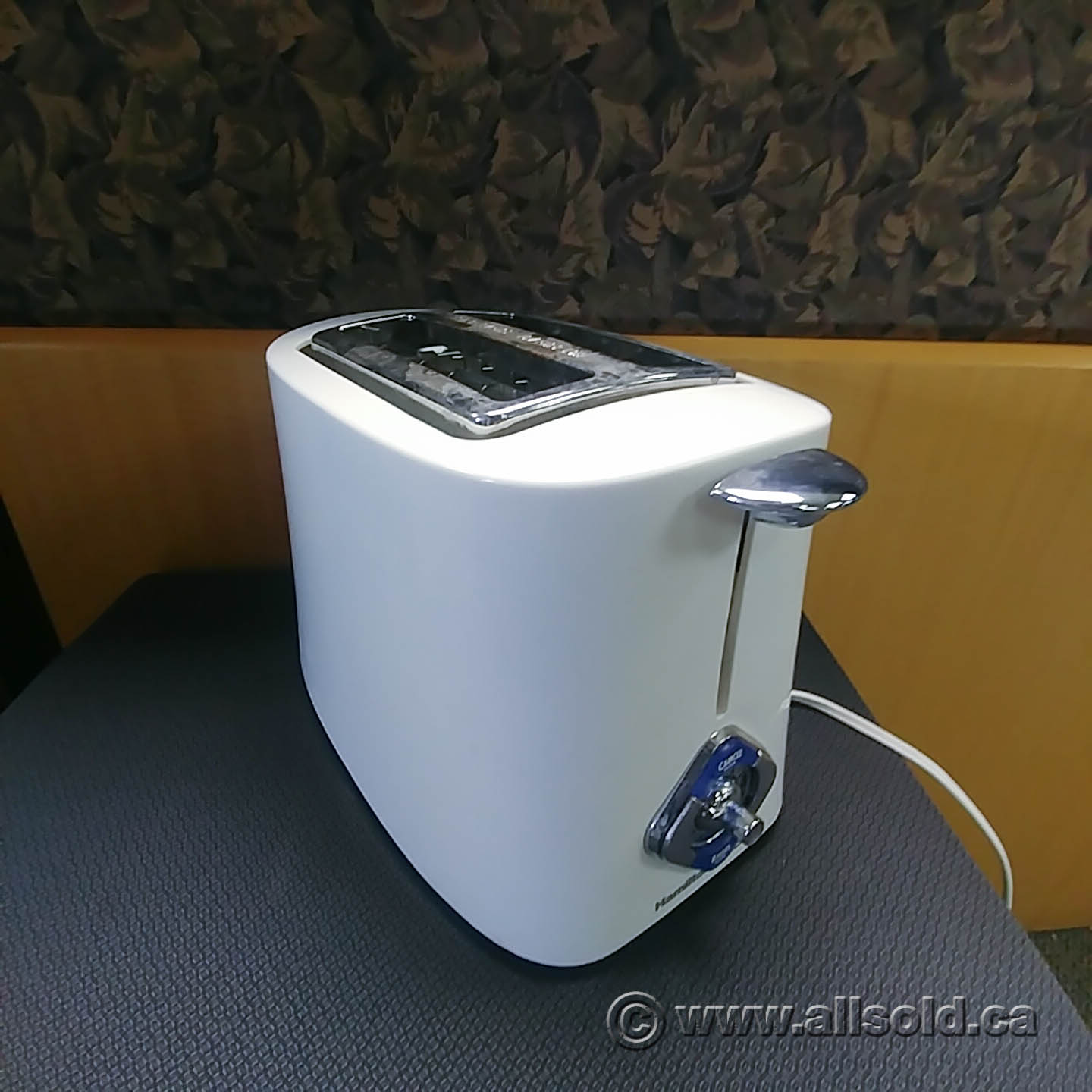 White Hamilton Beach 22303C 2Slice Toaster Allsold.ca Buy & Sell