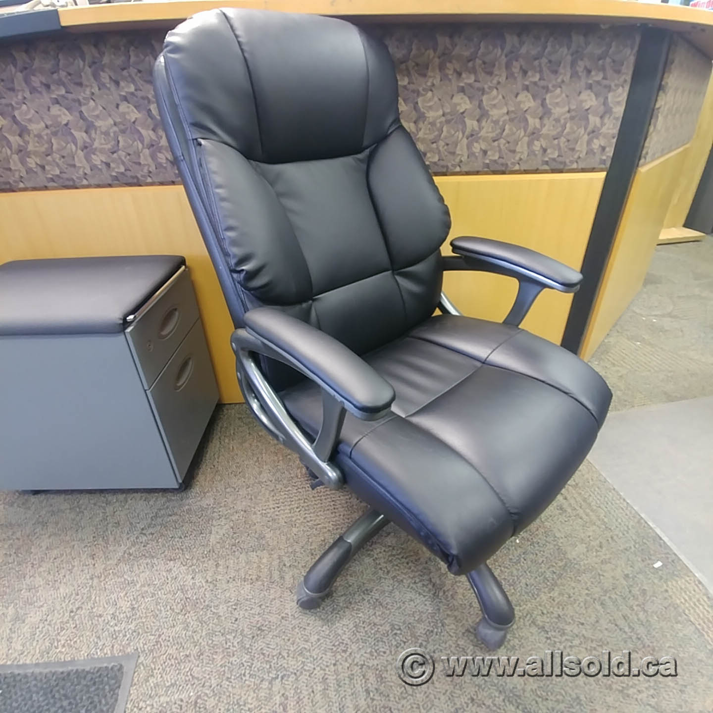 Black Leather Office Task Chair with Grey Arms and Base Allsold.ca Buy & Sell Used Office