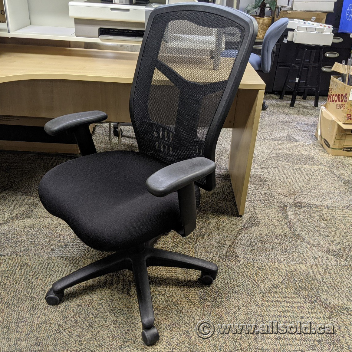 Black Mesh Back Office Task Chair w/ Adjustable Arms Allsold.ca Buy & Sell Used Office