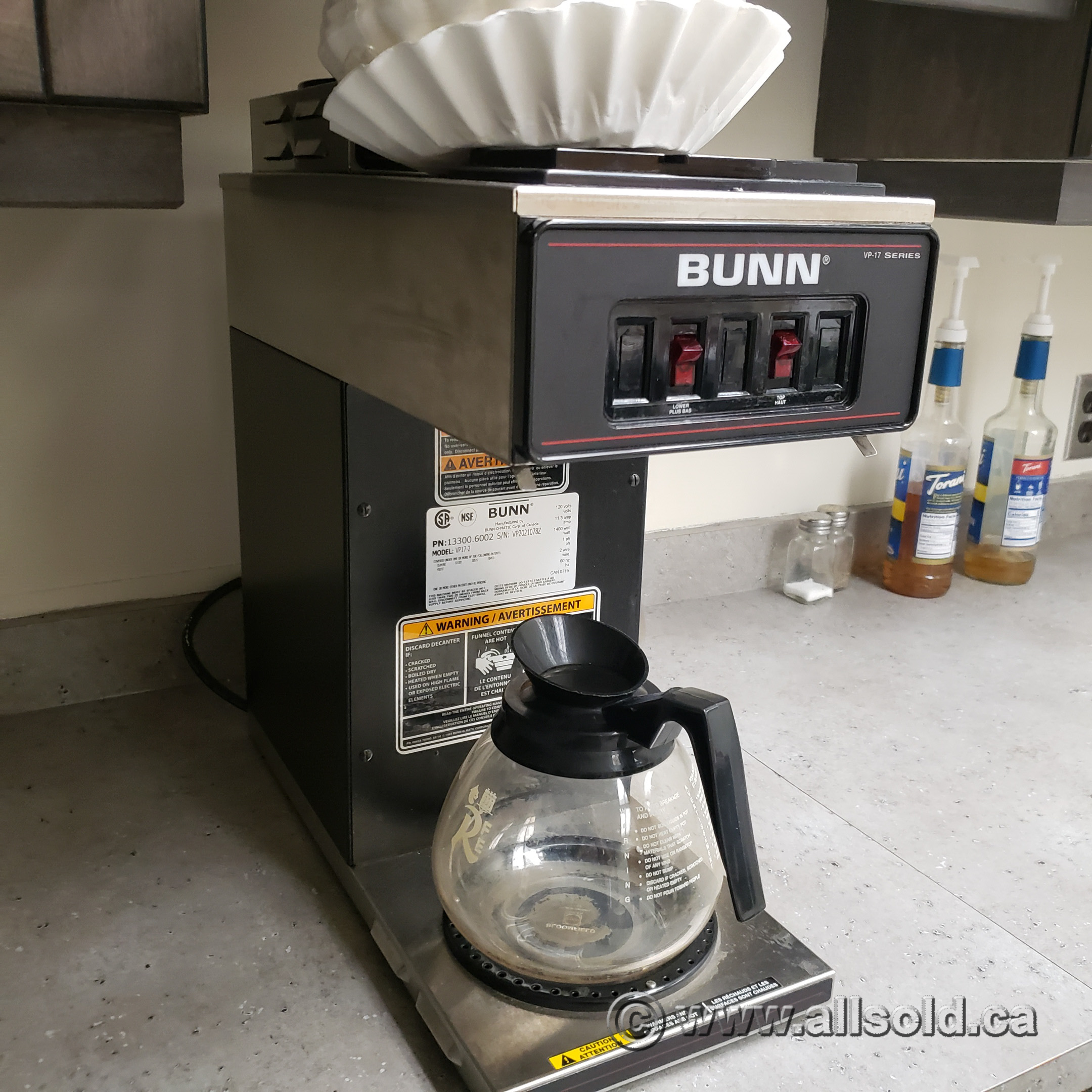 Bunn VP172 12Cup TwoStation Coffee Brewer w/ Single Carafe Allsold
