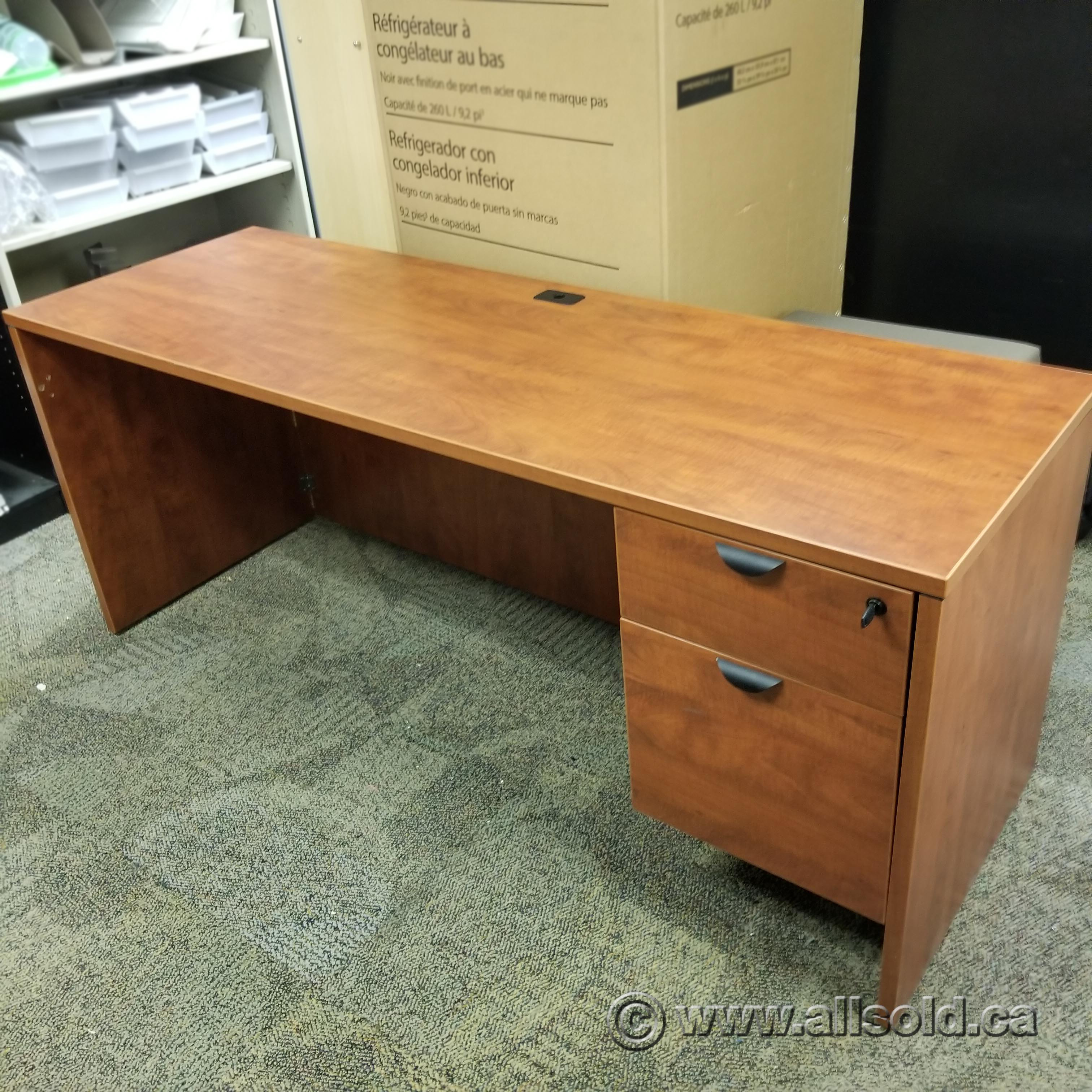 Autumn Maple Single Pedestal Straight Desk Allsold.ca Buy & Sell