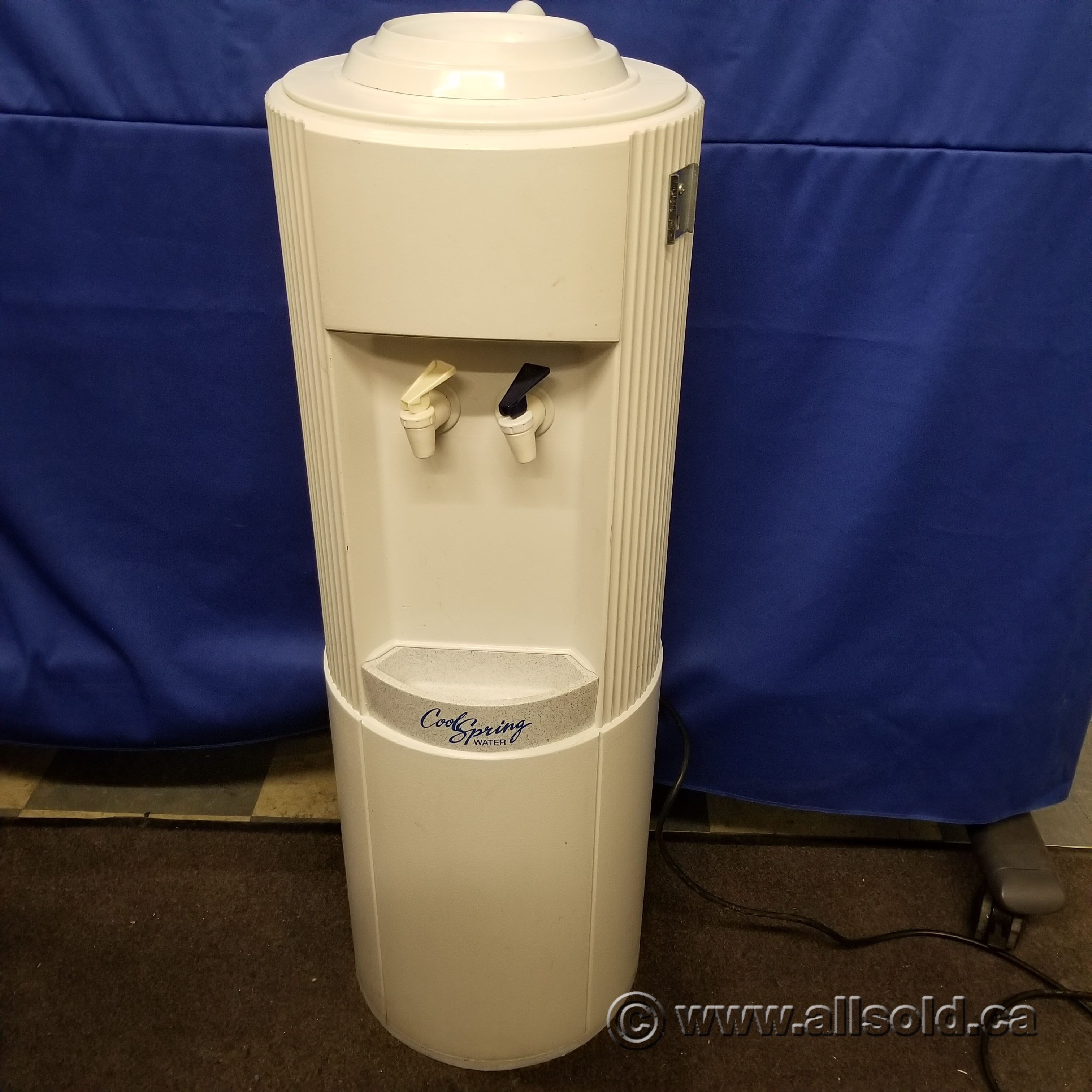 Oasis Room Temperature / Cold Bottled Water Cooler Allsold.ca Buy