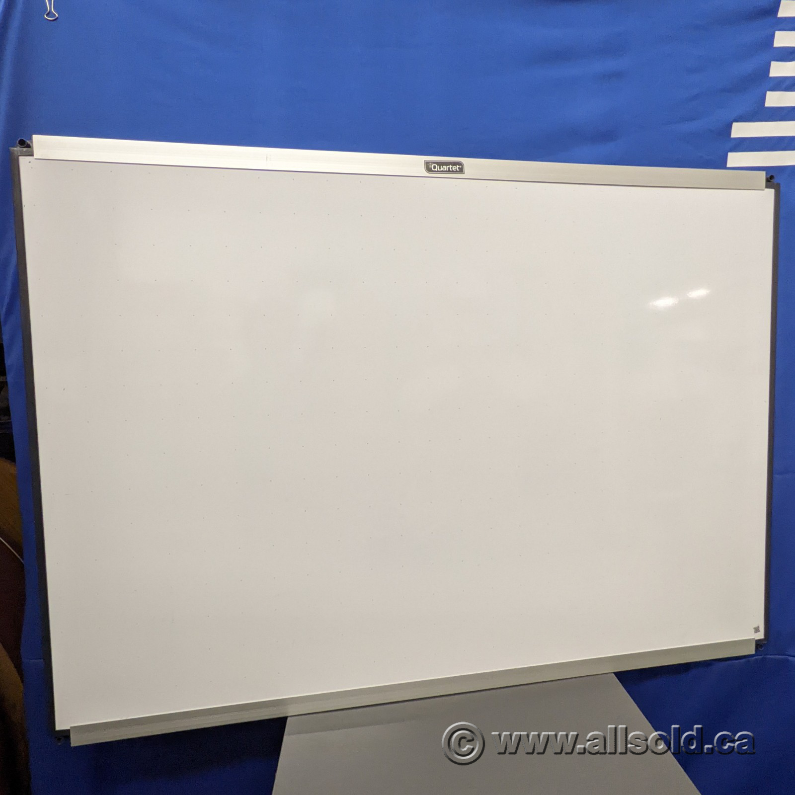 Quartet Whiteboard 48" x 35" w/ Corner Mounting Frame
